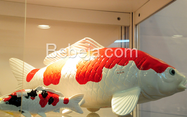 kerajinan-patung-koi